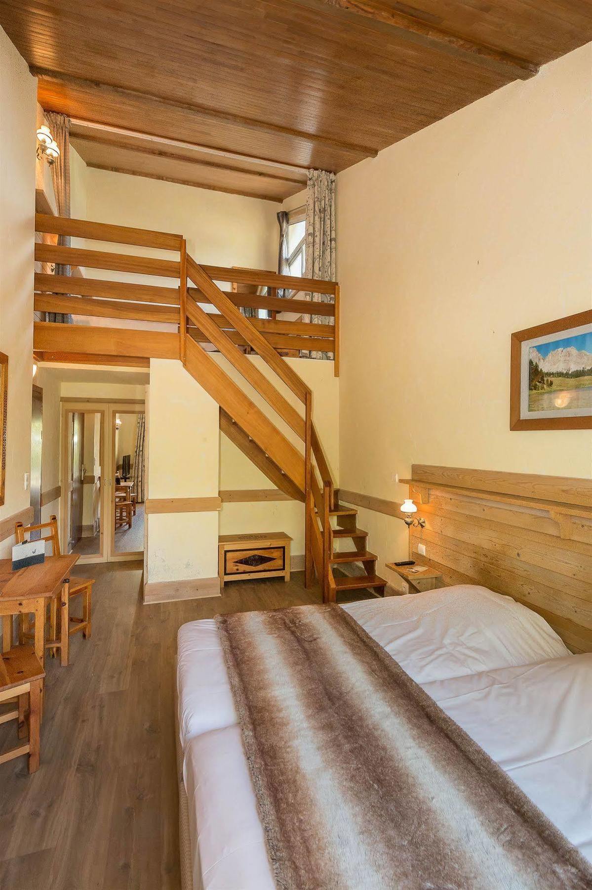 Hotel Hôtel&spa Les Bartavelles Crots